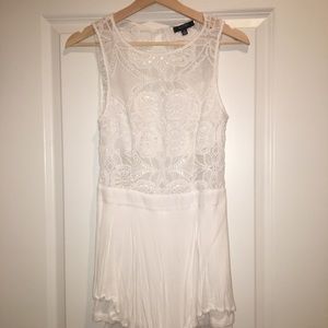 Lulu’s white romper